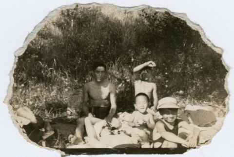 Japanese American family at the beach (ddr-densho-26-61)