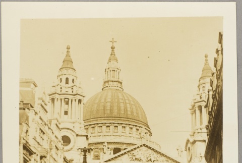Photograph of St. Paul's Cathedral (ddr-njpa-13-265)