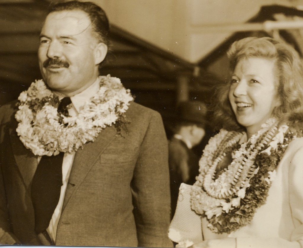 ddr-njpa-1-575 — Ernest Hemingway and Martha Gellhorn in Hawai'i | Densho  Digital Repository